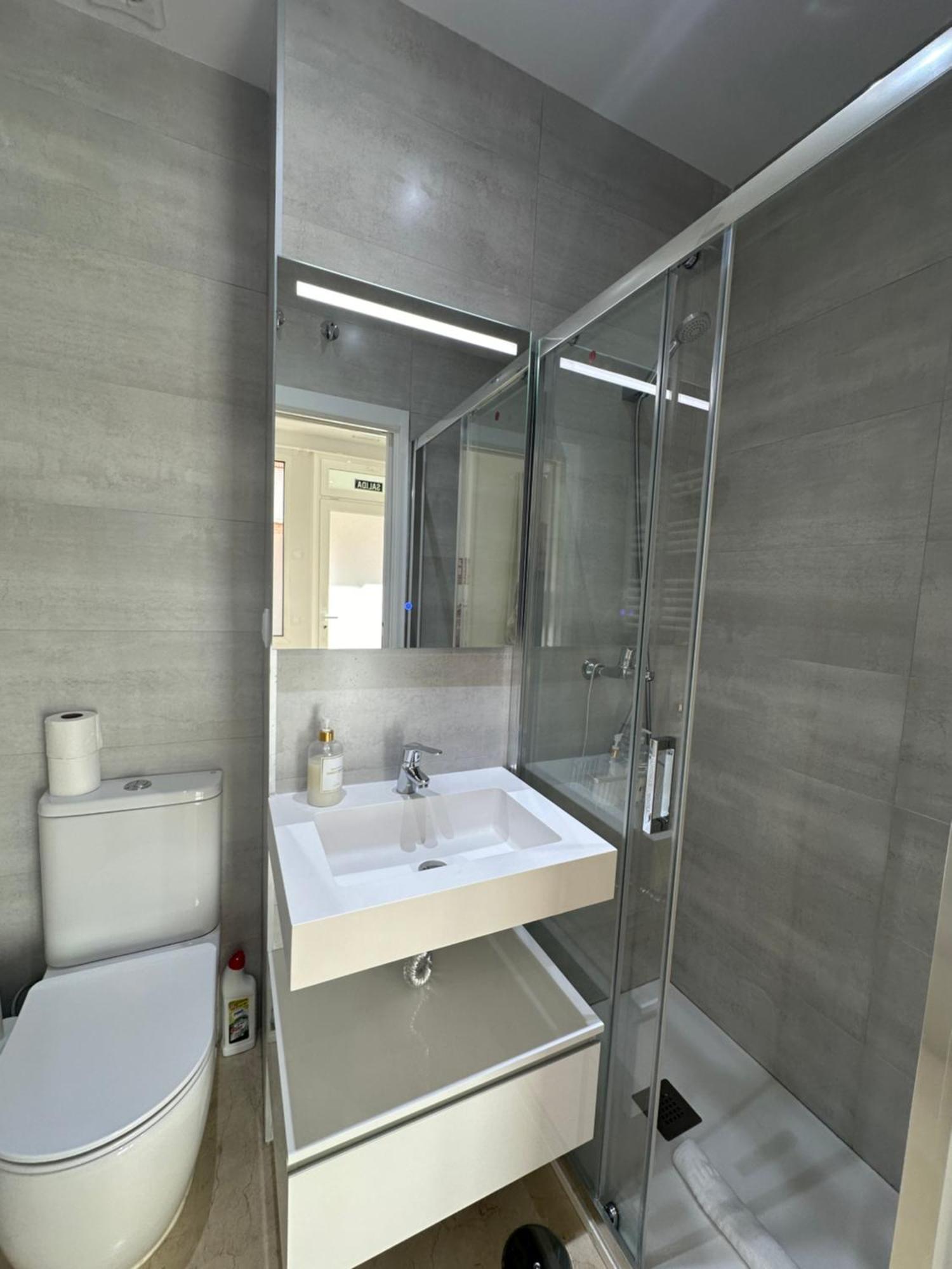 Apartamento Andres Tamayo Av America Madrid Esterno foto